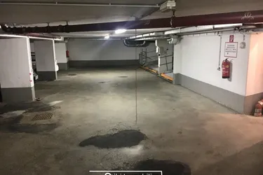 Neuer Preis!!! KFZ Tiefgaragenplatz in der Wallrißstraße 1180 Wien zu verkaufen