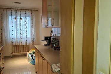 Vollmöblierte 3-Zimmer-Wohnung in ruhiger Lage in 1100 Wien