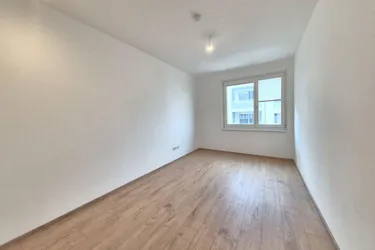 Campo Breitenlee - Gefördertes Büro im 2. Stock kaufen - Top 20-25