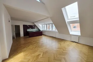 Dachterrassentraum im Alsergrund: großzügige 4-Zimmer-Wohnung &amp; 82 m² Terrasse in der Porzellangasse