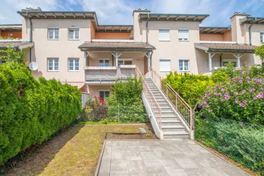 *** Wohnen in Waidmannsdorf *** Großzügige Vierzimmermaisonettewohnung mit Vorgarten &amp; 3 Terrassen