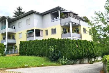 GEPFLEGTE GARTENWOHNUNG MIT TEILMÖBLIERUNG UND GARAGE!