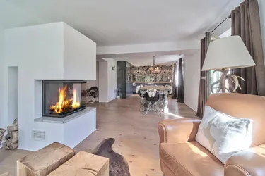 Expose Traditionelles Landhaus mit modernem Touch