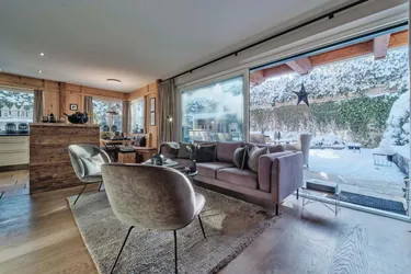 Expose Luxuriöse Terrassenwohnung in Stadtnähe