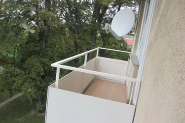 Expose 3 Zimmer mit Balkon in Ruhelage