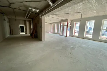 BÜRO-/GESCHÄFTSLOKAL IN ZENTRALER LAGE