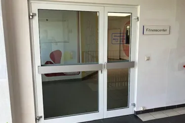 Ca. 1.417m² Vielseitig nutzbare Mietfläche: Ehemaliges Fitnessstudio