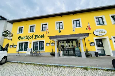 Traditionsgasthaus mit Bar und Fremdenzimmer in Hellmonsödt