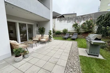 Großzügige 4 Zimmer Wohnung mit Garten, Terrasse und Tiefgaragenplatz zu verkaufen!