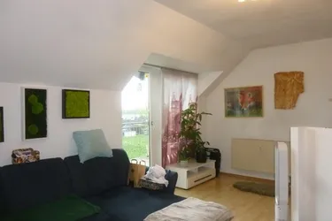 Helle ruhig gelegene ETW mit Tiefgaragenplatz in Kalsdorf