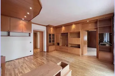 Provisionsfrei: Gemütliche Wohnung 85m2, zentrale ruhige Lage, 2 SZ, Loggia, nähe Citypark.