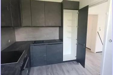Anlegerwohnung Graz! Erstbezug nach Sanierung 60m2,neue Küche, 1WZ, 1 SZ, Loggia, TG Platz.