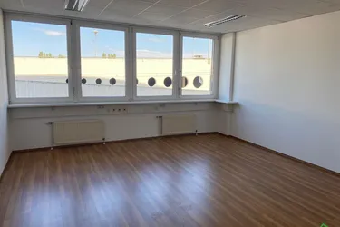 KLEINBÜRO ABFAHRT STREBERSDORF!!!