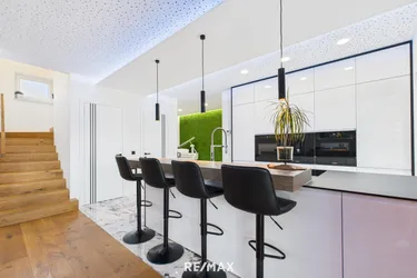 Top ausgestattetes Haus inkl toller Küche und herrlichen Kamin