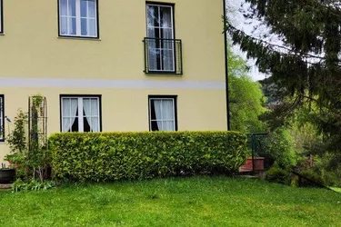 Barrierefreie Ferienwohnung mit Terrasse und Gartenbenützung am Semmering zu verkaufen!