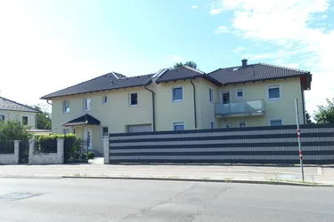 REPRÄSENTATIVES EINFAMILIENHAUS. ELEGANTES MIETHAUS IM GRÜNEN - WOHNEN IN 1220 WIEN - STADTTEIL SEESTADT