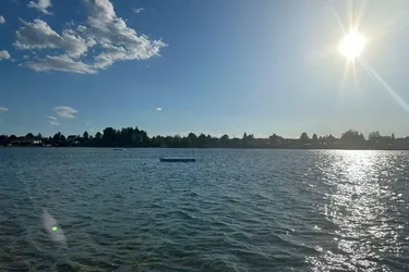Neufelder See ! Pack‘ die Badehose ein ..