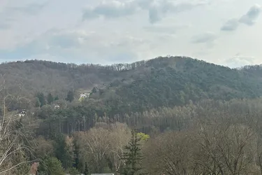 Klosterneuburg - Ein Ausblick wie vom Adlerhorst ..