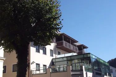 Bad Ischl: 2 Zimmer Wohnung mit Loggia - Erstbezug - 10