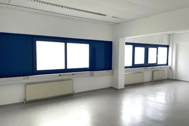 Lager/Büro/Atelier