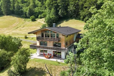 Exklusives Landgut in Alleinlage am Fuße des Kaisergebirge
