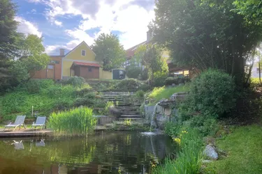 Ehemalige Dorfschule mit Schwimmteich Nähe Waidhofen an der Thaya