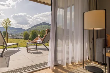 Exklusives Ferienappartement direkt an der Piste mit Terrasse, Garten und traumhaftem Bergblick im Ski Juwel Alpbachtal Wildschönau