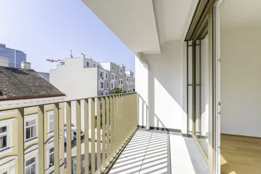 Erstbezug! 2-Zimmer-Loggiawohnung mit Stellplatz zu vermieten!