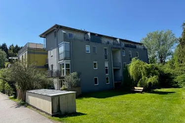 Nähe LKH 2 Zimmerwohnung mit Garten und PKW Abstellplatz