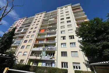 Strauchergasse 3 Zimmerwohnung mit Loggia 