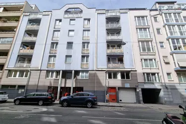 Garagenstellplatz - Liniengasse 48!