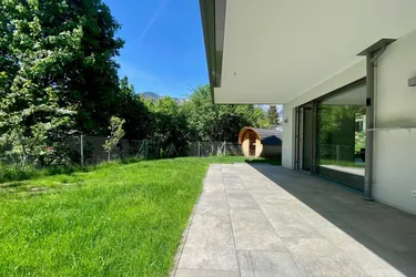 Erstbezogene, luxuriös ausgestattete 3-Zimmer-Gartenwohnung in Grünlage