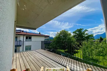 Exklusive, neuwertige Penthouse-Wohnung mit Überhöhe und Überblick