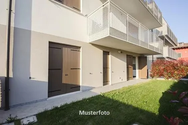 Expose Wohn- und Geschäftshaus mit Terrasse