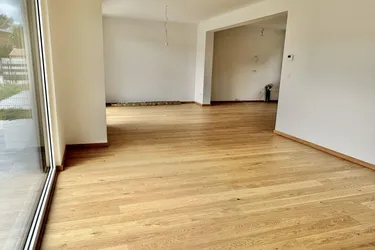 Leben im Grünen und dennoch schnell in der Innenstadt! Provisionsfrei für den Käufer