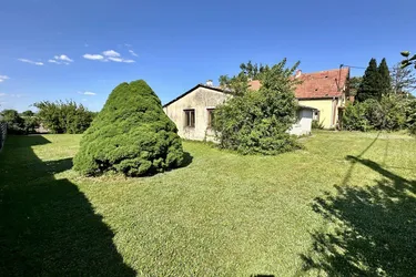 Grundstück mit guter Anbindung in Gerasdorf Oberlisse! Nur 400m von Wiener Stadtgrenze!