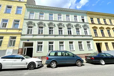 Zinshaus mit Rohdachboden | 2 Stiegen | Hyrtlgasse nähe Thaliastraße | Panikengasse