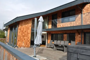 Expose Luxuriös renoviertes Haus mit Gletscherblick - zweitwohnsitzfähig