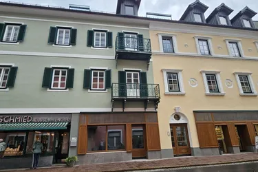 Zweitwohnsitzfähige Stadtwohnungen im historischen Altbau - Dachgeschoß - Provisionsfrei