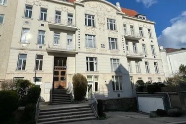 Büro/Praxis in attraktivem Jahrhunderwendehaus nächst Pötzleisnsdorfer Schlosspark!