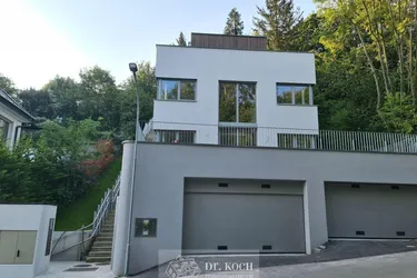 Familienvilla beim Sachsenviertel mit herrlichem Fernblick!