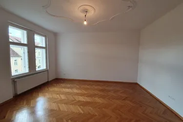 Expose Zentrale Lage - alles befindet sich in der Nähe!