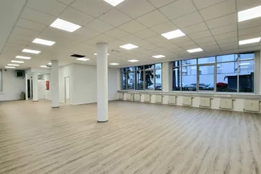Beste Bürolage - Barriere Freiheit - Tiefgaragenstellplätze möglich
