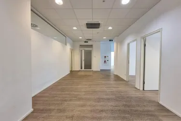 Exklusives Büro in Top-Lage: Perfekter Standort für Ihr Unternehmen