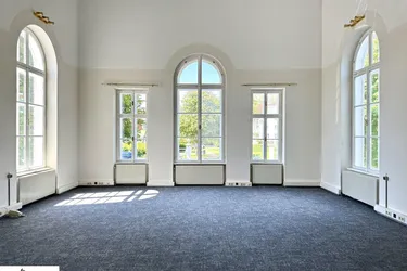 repräsentatives Büro (176 m²) in absoluter Frequenzlage - hohe Aufmerksamkeit für Ihre Firma