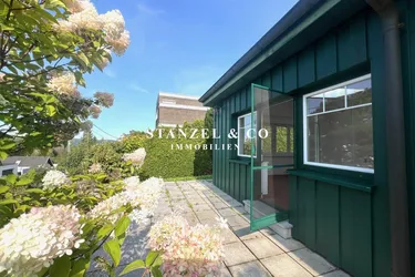 SONNIGER BUNGALOW IN GRÜN - BESTLAGE