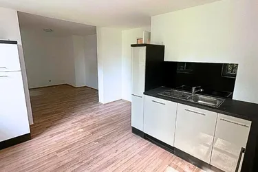 STEYR. Erstbezug! Moderne Wohnung mit Einbauküche, Parkplatz &amp; Zentralheizung!