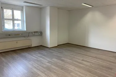 PROVISIONSFREI kürzlich saniertes 2-Raum-Büro in Top Lage zu mieten! 75 m² - 4020 Linz