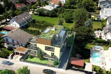 ++ RUHE &amp; ELEGANZ ++ STILVOLLE GARTENWOHNUNG mit VIEL PLATZ IM GRÜNEN