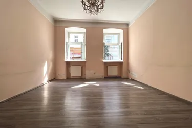 WERKSTATT oder LAGER – DREI Zimmer mit POTENZIAL